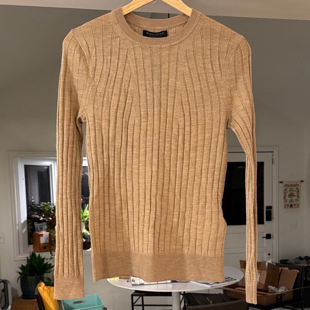 Banana Republic Women’s Ribbed Sweater